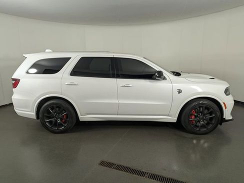 Used 2021 Dodge Durango SRT Hellcat w/ Technology Group AWD/4WD image 8