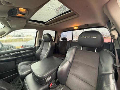 Used 2005 Dodge Ram 1500 Truck 2WD Quad Cab image 12