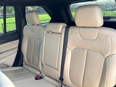 Used 2023 Jeep Grand Cherokee 4WD 4xe w/ Luxury Tech Group II image 12