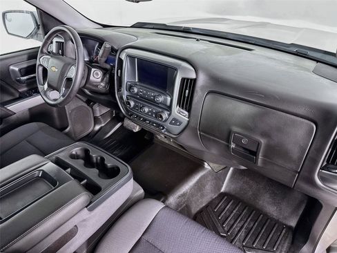Used 2017 Chevrolet Silverado 1500 LT w/ All Star Edition AWD/4WD image 28