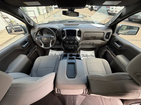 Used 2021 Chevrolet Silverado 1500 LT w/ Max Trailering Package AWD/4WD image 7