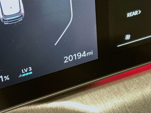 Used 2024 Kia EV9 Land image 19