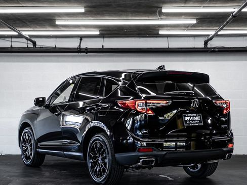 New 2026 Acura RDX SH-AWD image 3