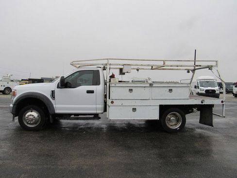 Used 2021 Ford F450 XL w/ Power Equipment Group RWD image 2