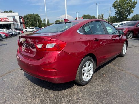 Used 2017 Chevrolet Cruze LT w/ LT True North Edition FWD image 5