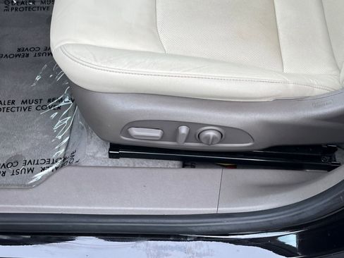 Used 2024 Chevrolet Malibu LT image 23