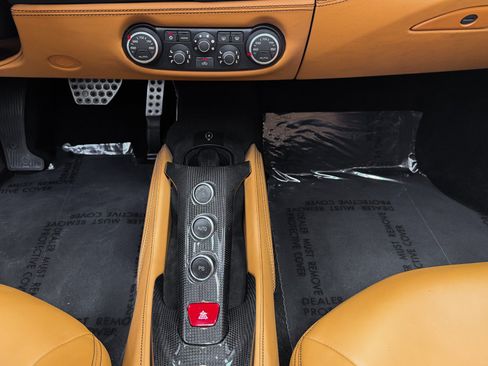 Used 2018 Ferrari 488 Spider RWD image 15