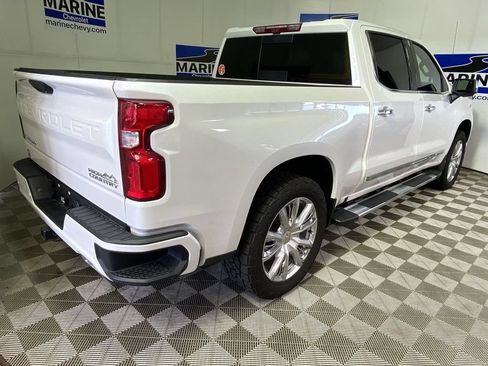 Used 2024 Chevrolet Silverado 1500 High Country w/ High Country Premium Package AWD/4WD image 13