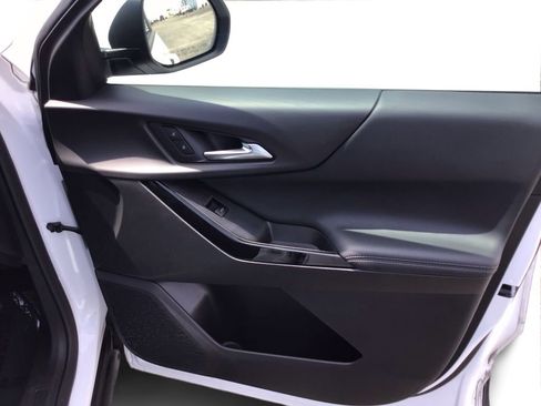 Used 2025 Chevrolet Equinox LT w/ Convenience Package II AWD/4WD image 20