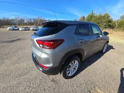 Certified 2025 Chevrolet TrailBlazer LS w/ LS Convenience Package image 5