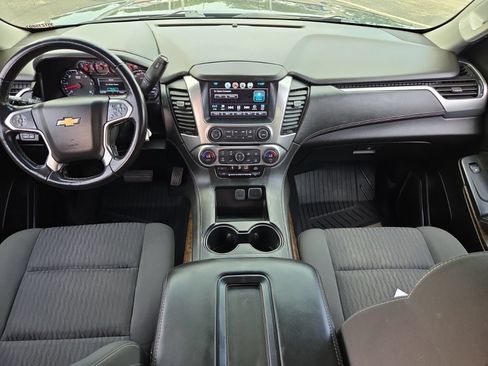 Used 2019 Chevrolet Suburban LS w/ All-Season Package AWD/4WD image 22