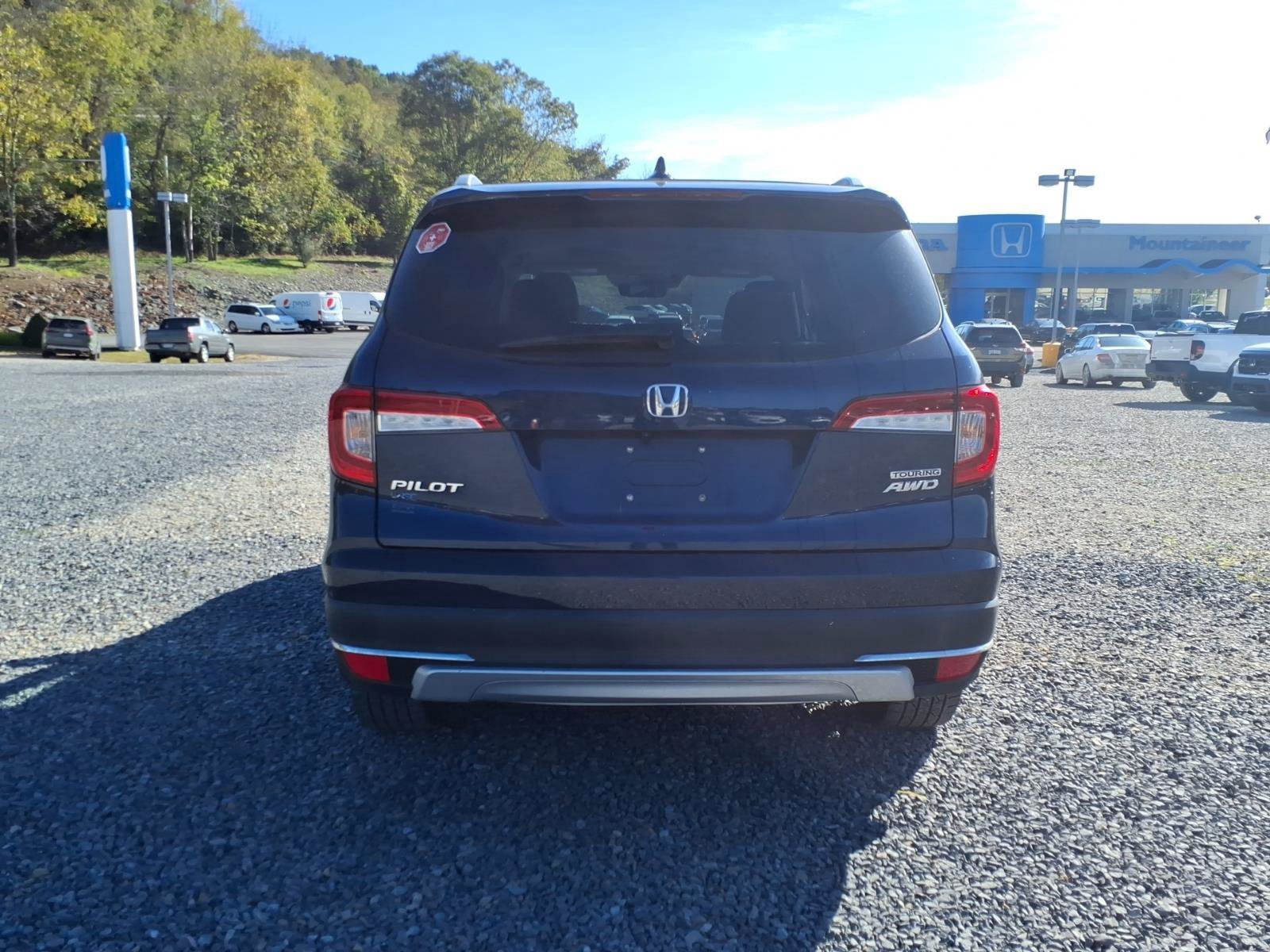 Certified 2022 Honda Pilot Touring image 6