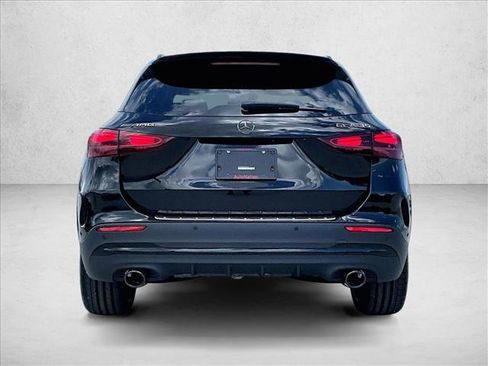 New 2026 Mercedes-Benz GLA 35 AMG 4MATIC image 4