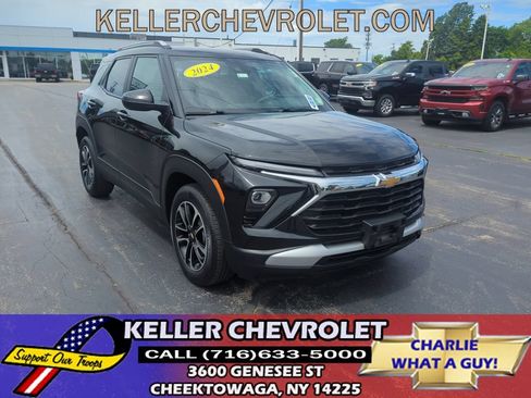 Certified 2024 Chevrolet TrailBlazer LT FWD image 1