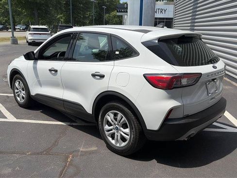 Certified 2022 Ford Escape S FWD image 3