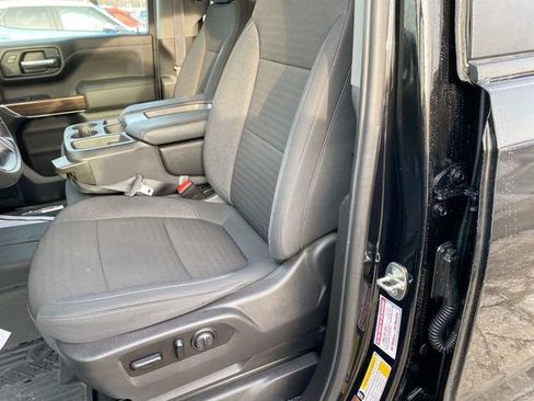 Used 2021 Chevrolet Silverado 1500 RST image 18