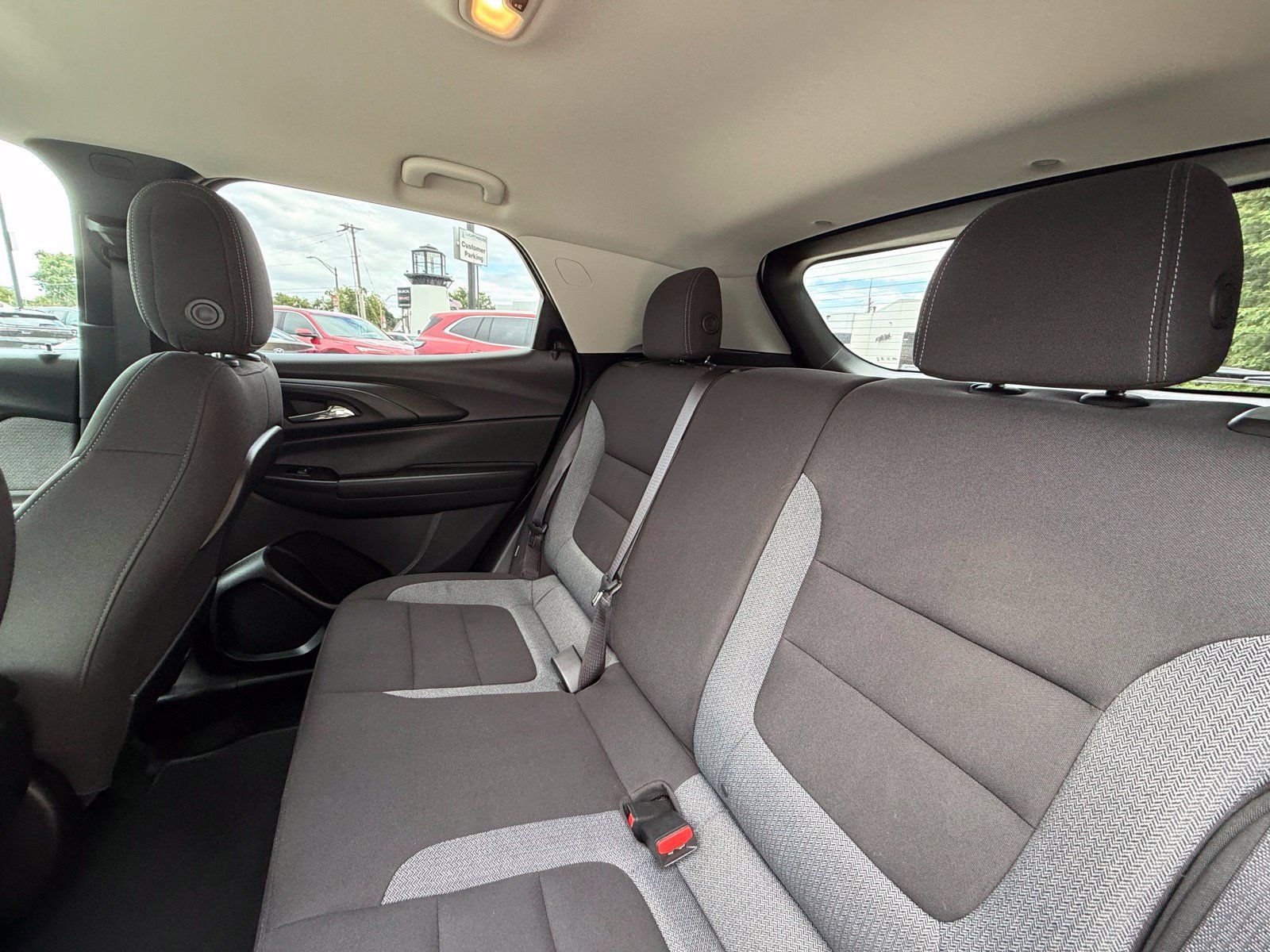 Used 2023 Chevrolet TrailBlazer LT w/ Convenience Package FWD image 21