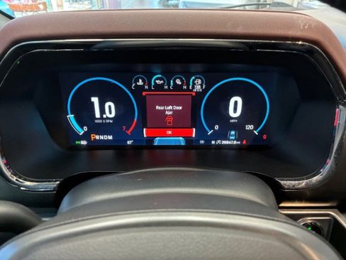 Used 2022 Ford F150 Lariat w/ Equipment Group 502A High image 21