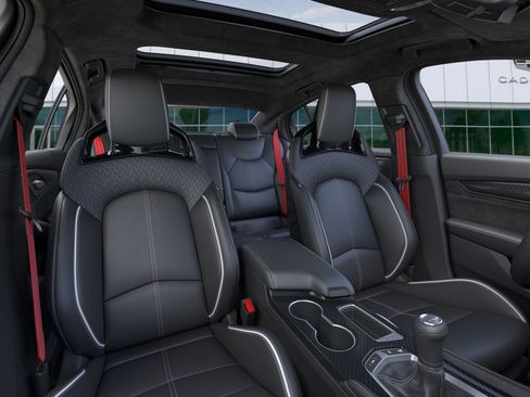 New 2026 Cadillac CT5 V Blackwing w/ Carbon Fiber 2 Package image 16