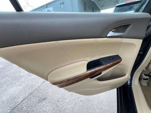 Used 2009 Honda Accord EX-L image 7