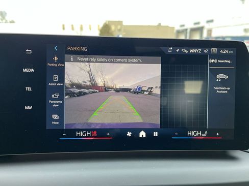 Used 2025 BMW 228i xDrive w/ Premium Package image 17