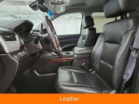 Used 2017 GMC Yukon SLT AWD/4WD image 11