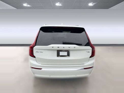 New 2026 Volvo XC90 T8 Ultra w/ Protection Package Premier AWD/4WD image 10
