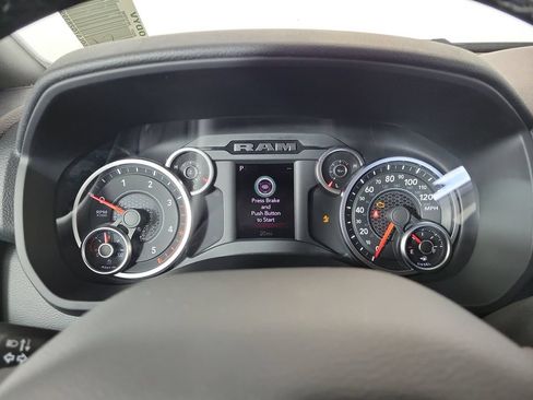 New 2026 RAM 2500 Big Horn AWD/4WD image 16