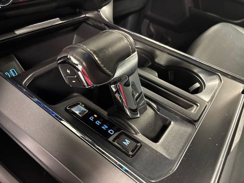 Used 2022 Ford F150 Lariat image 42