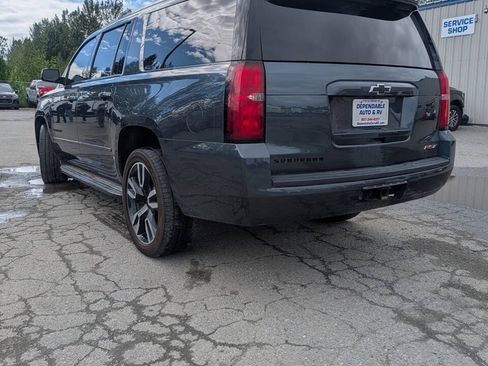 Used 2019 Chevrolet Suburban Premier AWD/4WD image 3