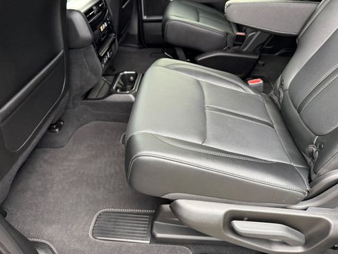 Used 2025 Jeep Wagoneer Series II image 19