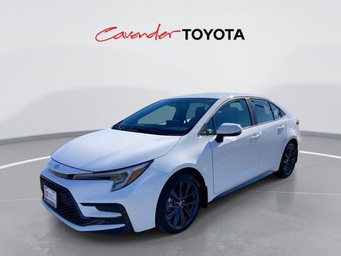 Certified 2026 Toyota Corolla SE image 1