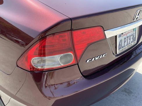 Used 2010 Honda Civic LX image 28