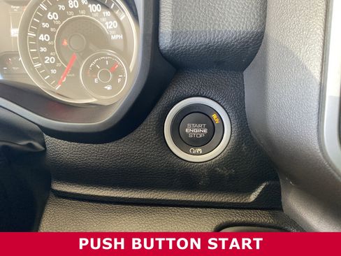 Used 2022 RAM 1500 Big Horn image 14