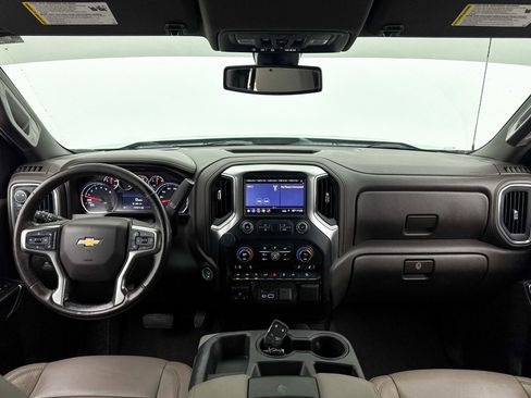 Used 2019 Chevrolet Silverado 1500 LTZ image 18