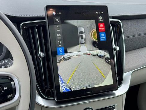 New 2026 Volvo XC90 T8 Ultra image 24