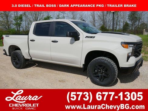 New 2026 Chevrolet Silverado 1500 Custom Trail Boss w/ Dark Appearance Package AWD/4WD image 1