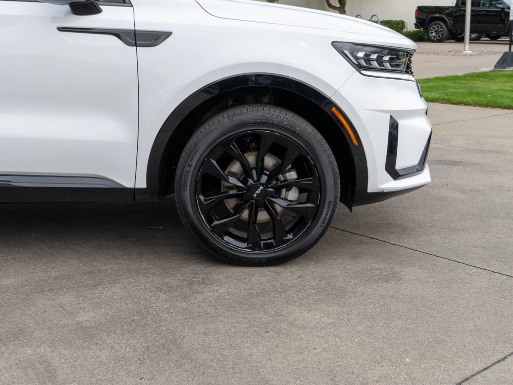Certified 2023 Kia Sorento SX AWD/4WD image 36