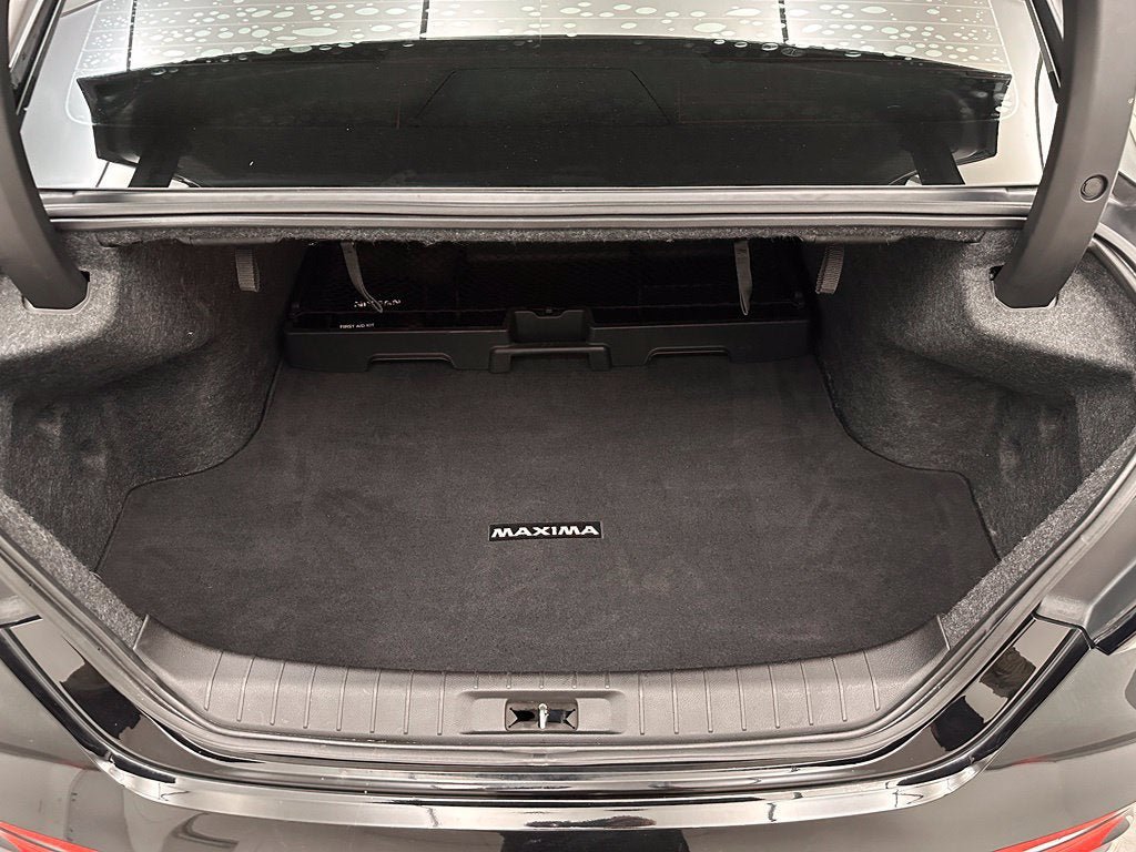Used 2021 Nissan Maxima SR w/ Sport Mat Group FWD image 23
