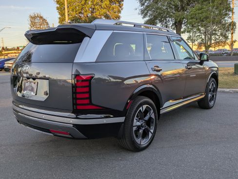 New 2026 Hyundai Palisade Limited image 5