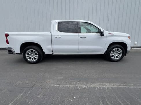 Used 2025 Chevrolet Silverado 1500 LTZ AWD/4WD image 7