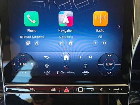 New 2025 Mercedes-Benz C 300 Sedan image 22