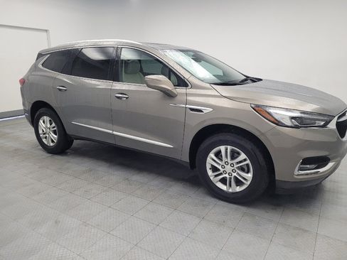 Used 2019 Buick Enclave Essence image 11