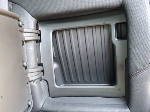 Used 2023 GMC Sierra 1500 AT4 w/ AT4 Preferred Package AWD/4WD image 29