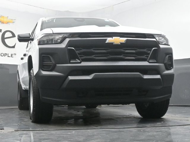New 2026 Chevrolet Colorado W/T w/ Advanced Trailering Package AWD/4WD image 3