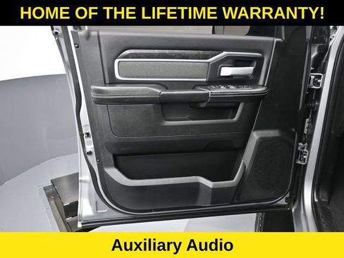 Used 2022 RAM 2500 Big Horn w/ Night Edition AWD/4WD image 14