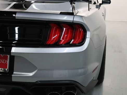 Used 2020 Ford Mustang Shelby GT500 w/ Carbon Fiber Track Pack RWD image 70