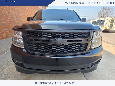 Used 2016 Chevrolet Tahoe LT image 2