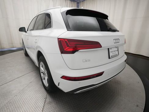 Used 2023 Audi Q5 Premium w/ Convenience Package AWD/4WD image 36