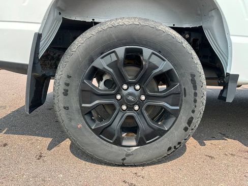 Used 2023 Ford F150 Lariat w/ Equipment Group 502A High AWD/4WD image 37